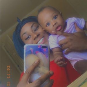 Meet your Posher, Angelique